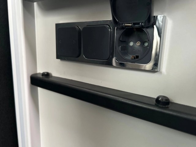 Font Vendome Leader Van - Photo 14