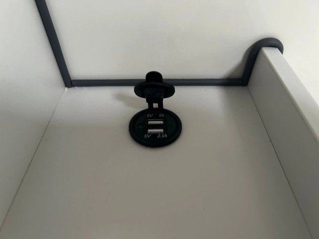 Font Vendome Leader Van - Photo 15