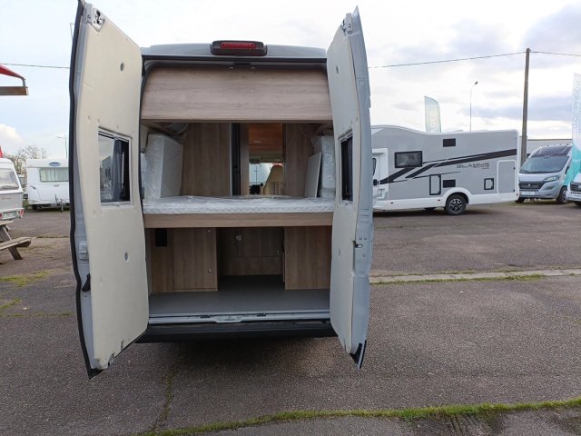 La Strada Avanti C - Photo 4