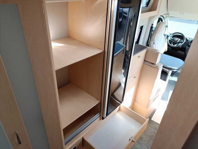 La Strada Avanti H Plus - Photo 8