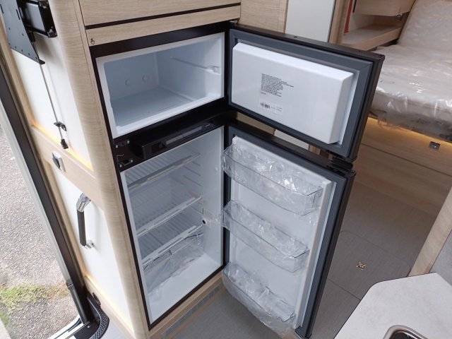 Rapido 696 F SERIE 6F - Photo 9