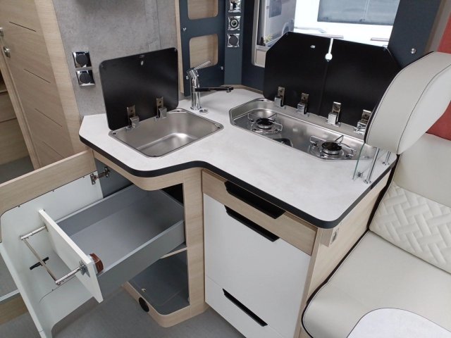 Rapido 696 F SERIE 6F - Photo 9