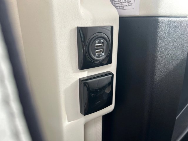 Rapido 8066 DF SERIE 80 - Photo 7