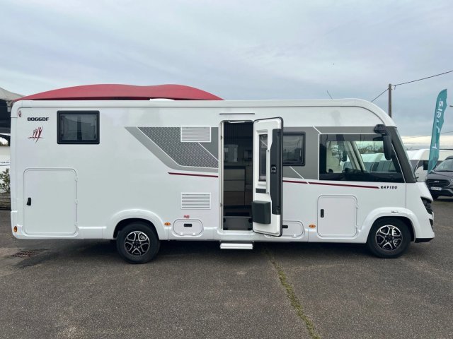 Rapido 8066 DF SERIE 80 - Photo 9