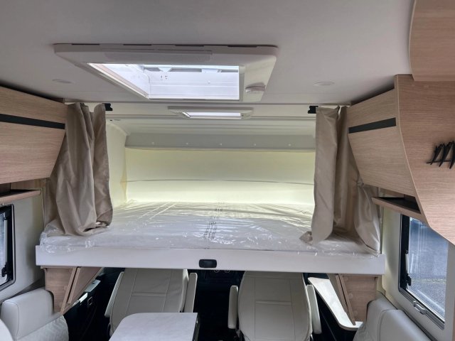 Rapido 8066 DF SERIE 80 - Photo 18