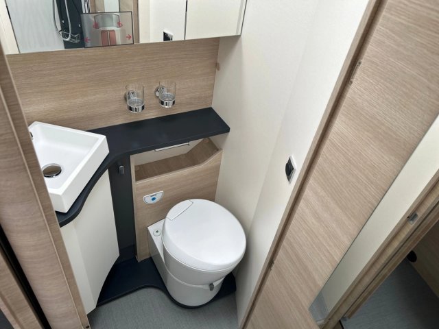 Rapido 896 F SERIE 8F - Photo 11