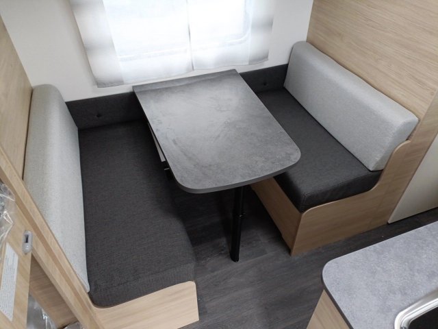 Caravelair Alba 426 Family - Photo 3