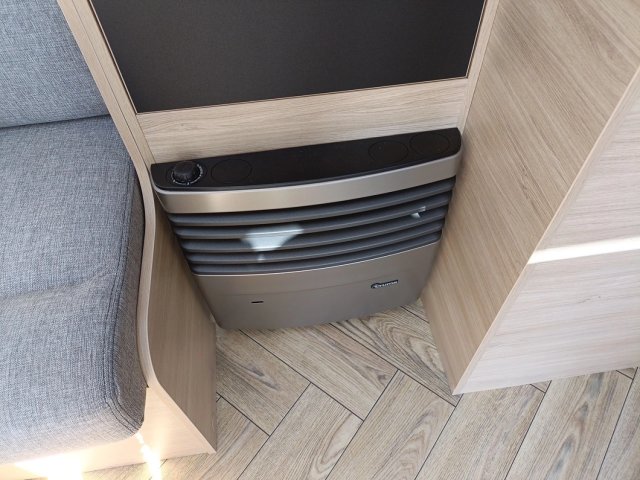 Caravelair Sport Line 480 - Photo 15