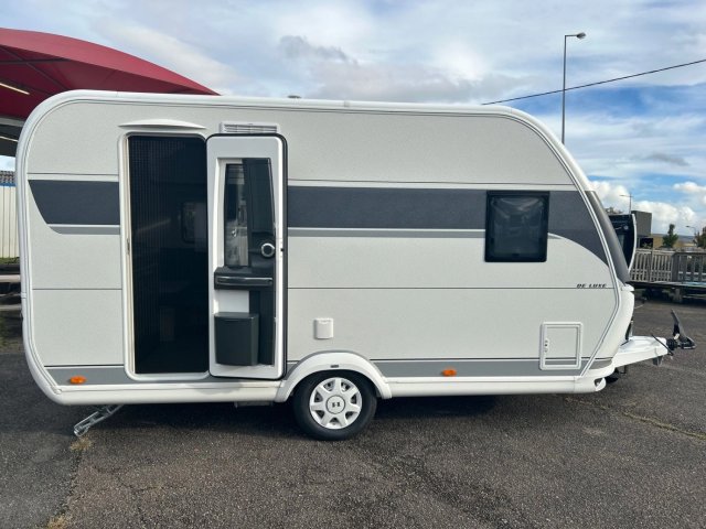 Hobby De Luxe 400 SFE - Photo 9