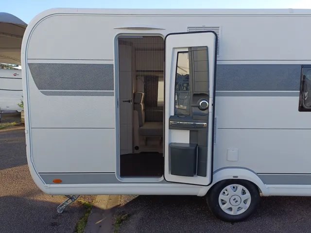 Hobby De Luxe 460 SFF - Photo 8