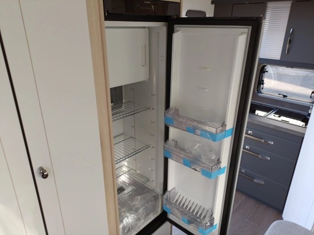 Hobby De Luxe 460 SFF - Photo 10