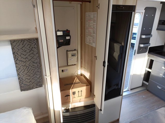 Hobby De Luxe 460 SFF - Photo 14