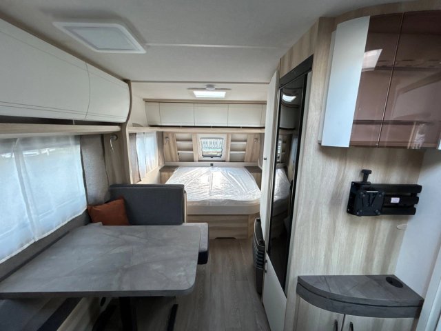 Hobby De Luxe 460 SFF - Photo 3