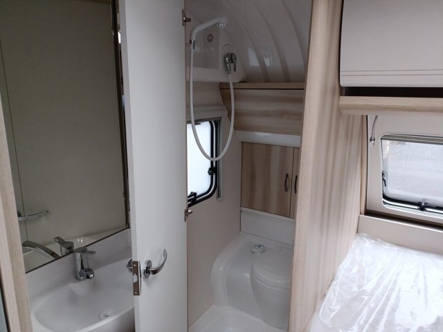 Hobby De Luxe 460 UFE - Photo 11