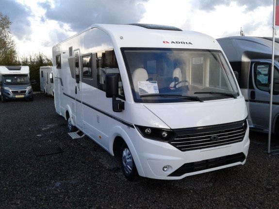 Adria Sonic Axess I 700 Dc