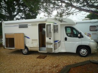 Autostar Athenor 589