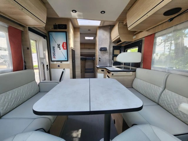 Rapido 666 F - Photo 4