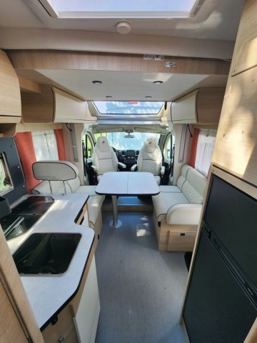 Rapido 666 F - Photo 5