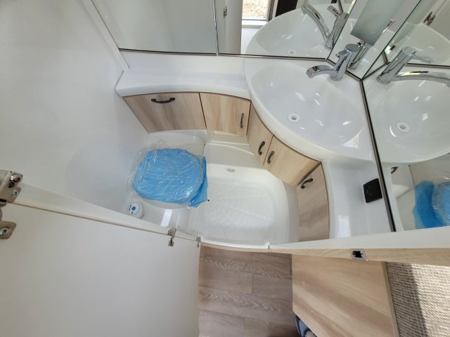 Hobby De Luxe 490 KMF - Photo 5