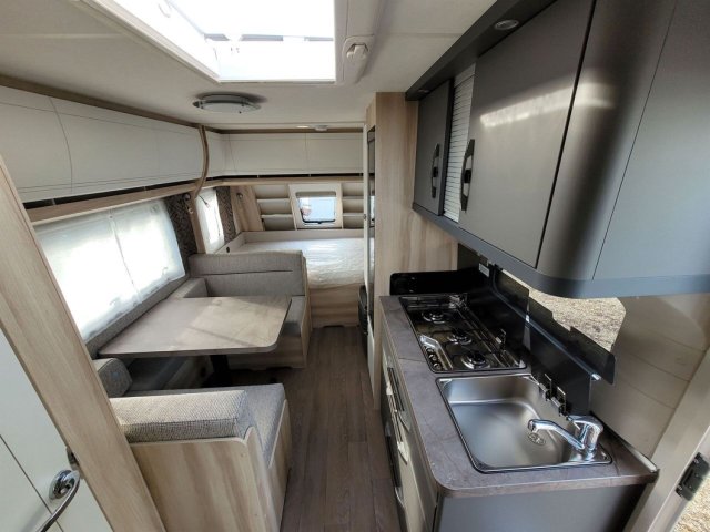 Hobby De Luxe 490 KMF 490KMF - Photo 2