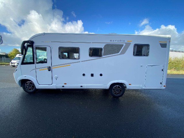 Bavaria Initial I720FC Style I 720 FC - Photo 4