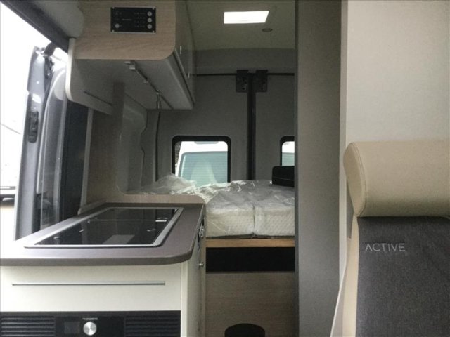 Burstner Lineo C 550 - Photo 8