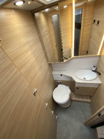 Challenger 317 Ultimate Edition - Photo 21