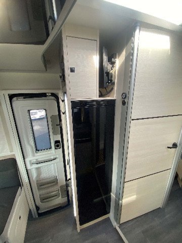 Challenger 328 Graphite Ultimate - Photo 16