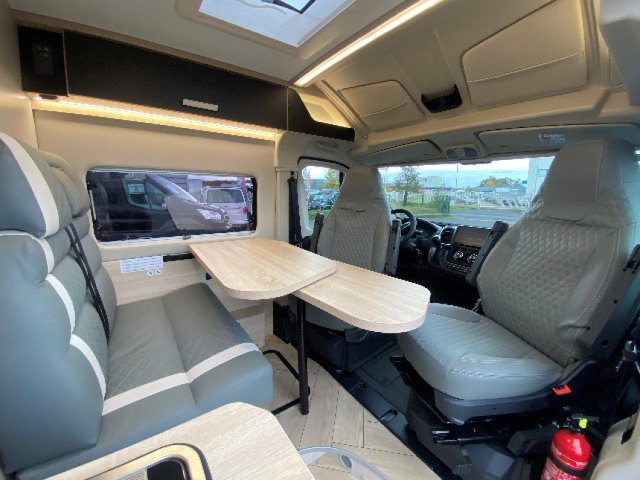 Challenger V114 Max Sport Edition V 114M BVA - Photo 8