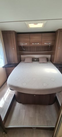 Challenger Birthday 58 - Photo 4