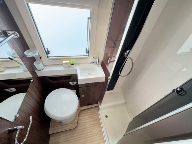 Benimar Tessoro 440 Up - Photo 13