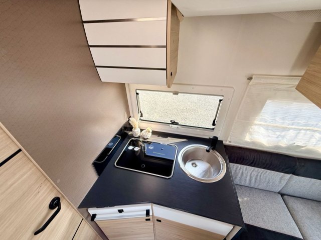 Challenger 328 - Photo 8