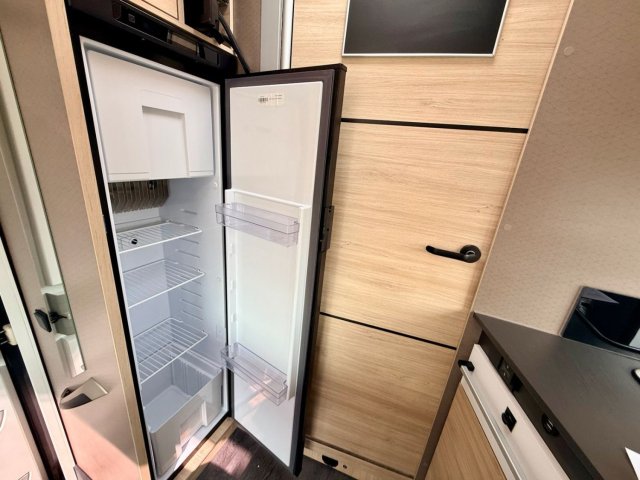 Challenger 328 - Photo 15