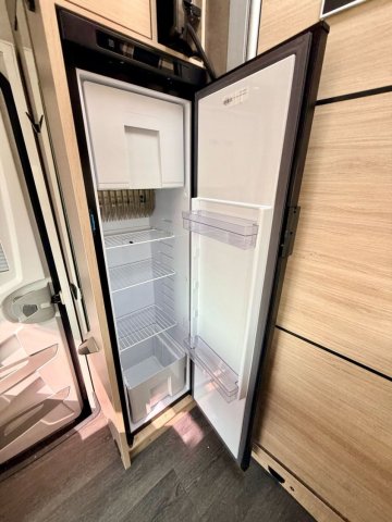 Challenger 328 - Photo 28