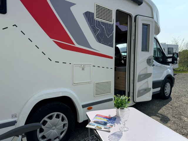 Challenger 328 - Photo 45