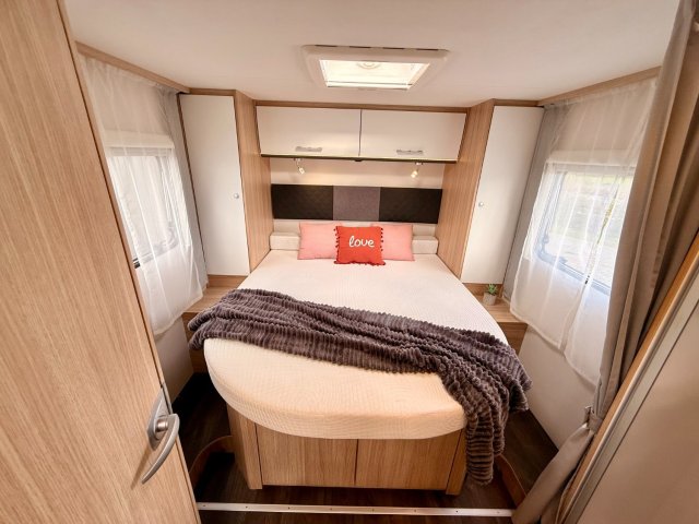 Sunlight T 69 S - Photo 13