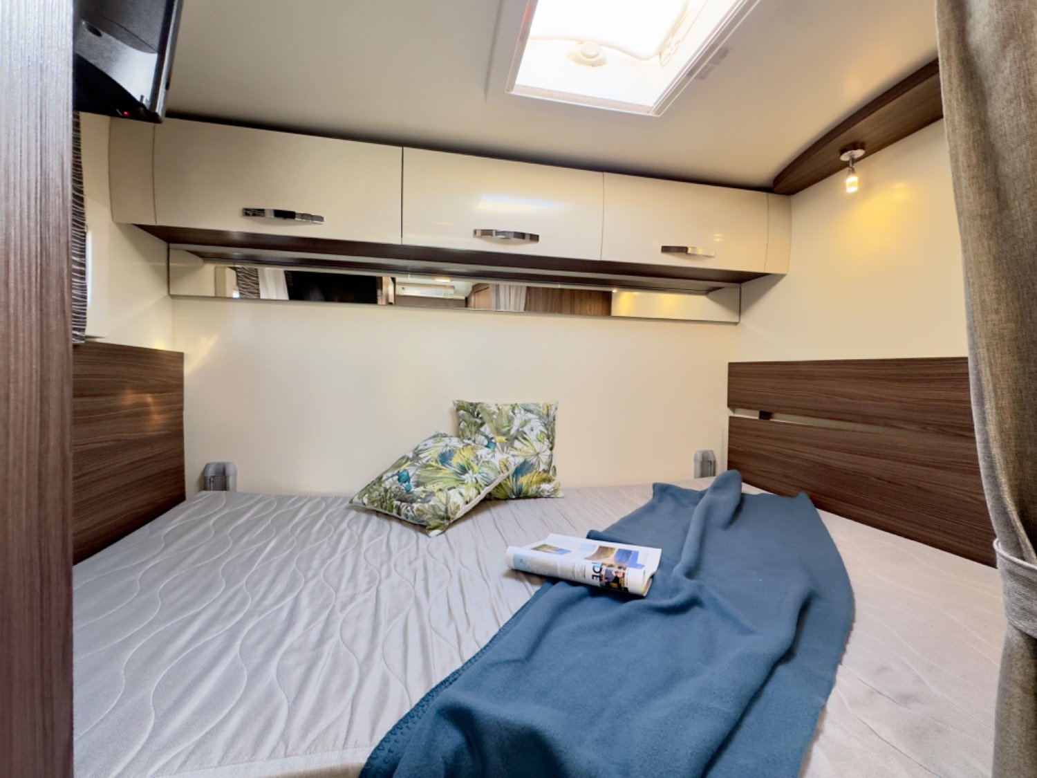 Benimar Tessoro 440 Up 