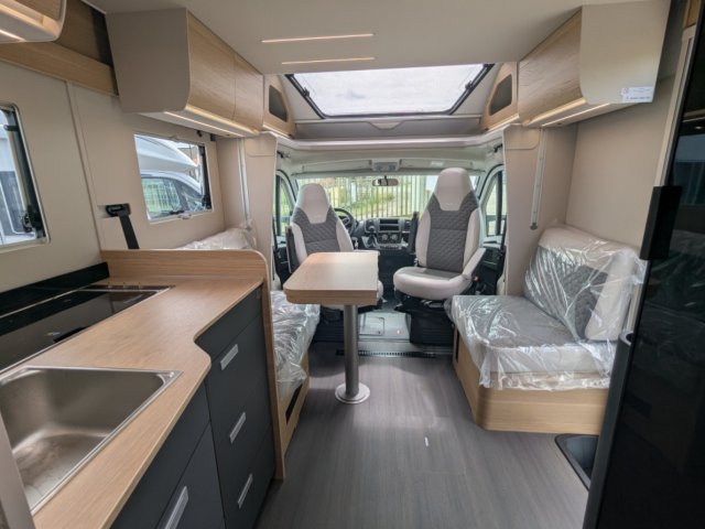 Adria Matrix 650 DC Limited Edition 60 Years 60TH + PACK LITHIUM - Photo 9