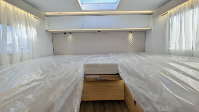 Adria Matrix Plus 670 DL 670DL + PACK LITHIUM - Photo 4