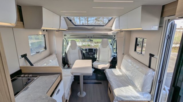 Adria Matrix Plus 670 DL 670DL + PACK LITHIUM - Photo 8