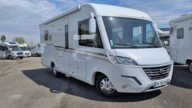 Bavaria Initial I700C Style i 700 Occasion