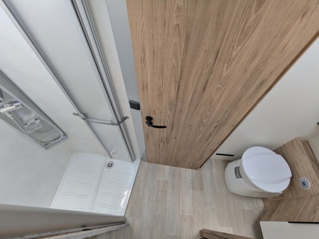 Bavaria Initial I720FC Nomade I720 - Photo 4