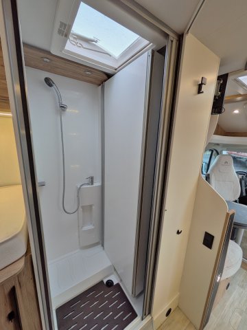 Bavaria T 650 GJ style bva - Photo 6