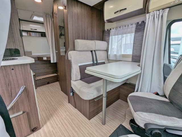 Benimar Tessoro 440 Up - Photo 4