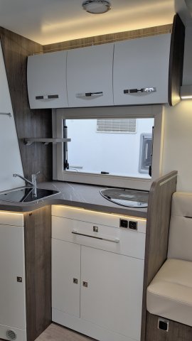 Benimar Tessoro 488 Northautokapp - Photo 5