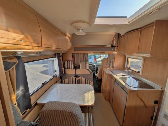 Burstner A 574 - Photo 6