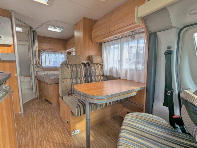 Burstner Camping-Car t 585 - Photo 3