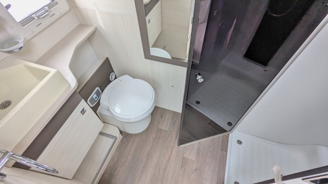 Challenger 170 - Photo 5