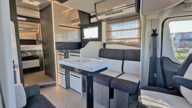 Mc Louis Yearling 81 + PACK LITHIUM - Photo 2