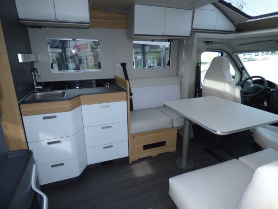 Adria Matrix Plus 670 DL - Photo 3
